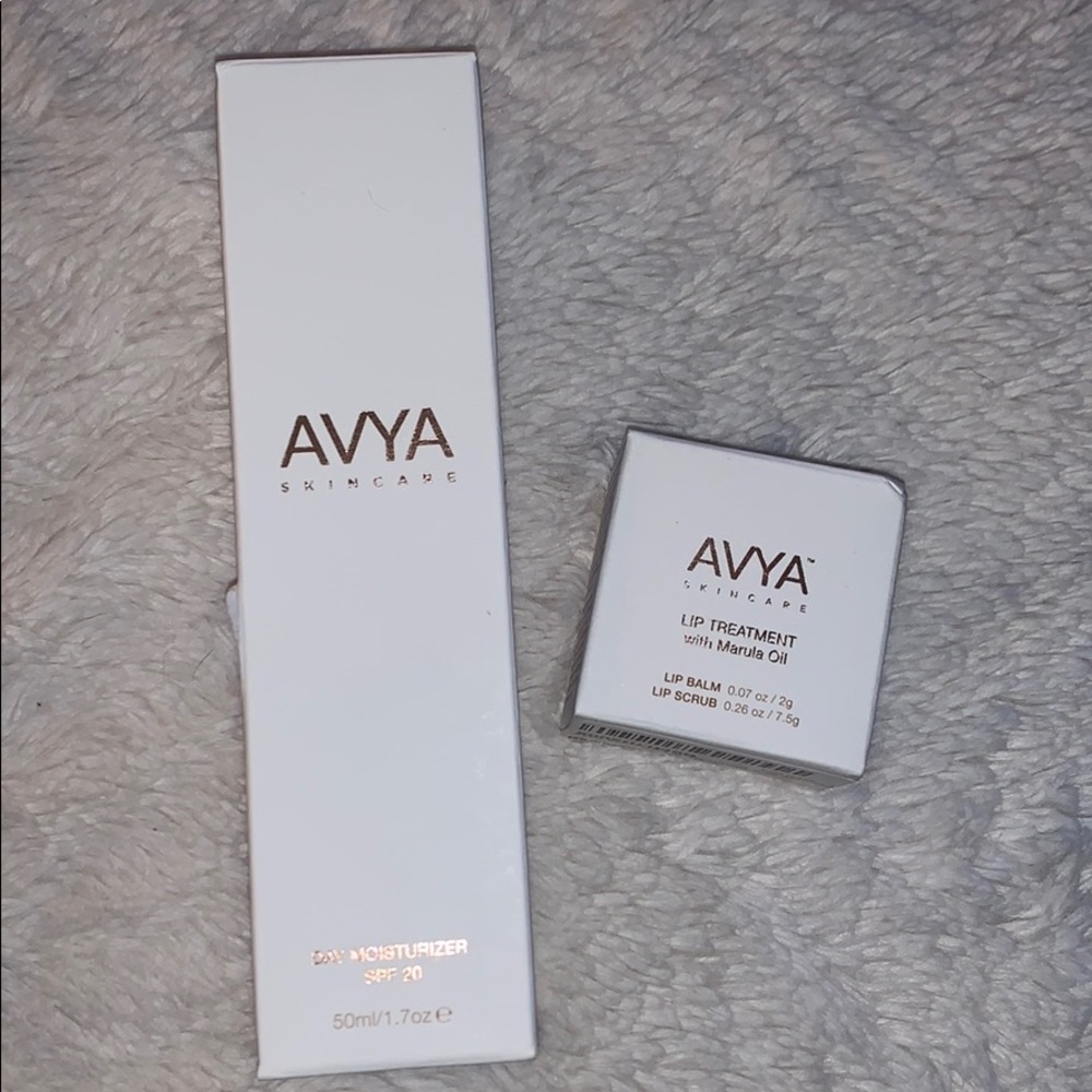 Arya Skincare Daily Moisturizer SPF 20 & Lip Care